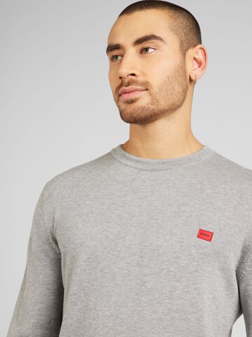 HUGO Red Sweater 'San Cassius' in Grey