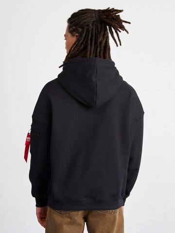 ALPHA INDUSTRIES Dressipluus 'Essentials', värv must