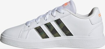 ADIDAS SPORTSWEAR Sneakers in White: front