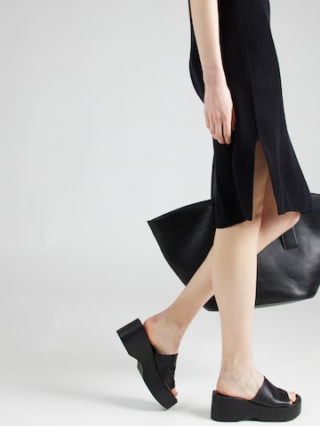 Abito in maglia 'VMNew Lexsun' di VERO MODA in nero