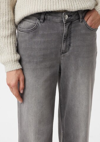 COMMA Regular Jeans in Grey