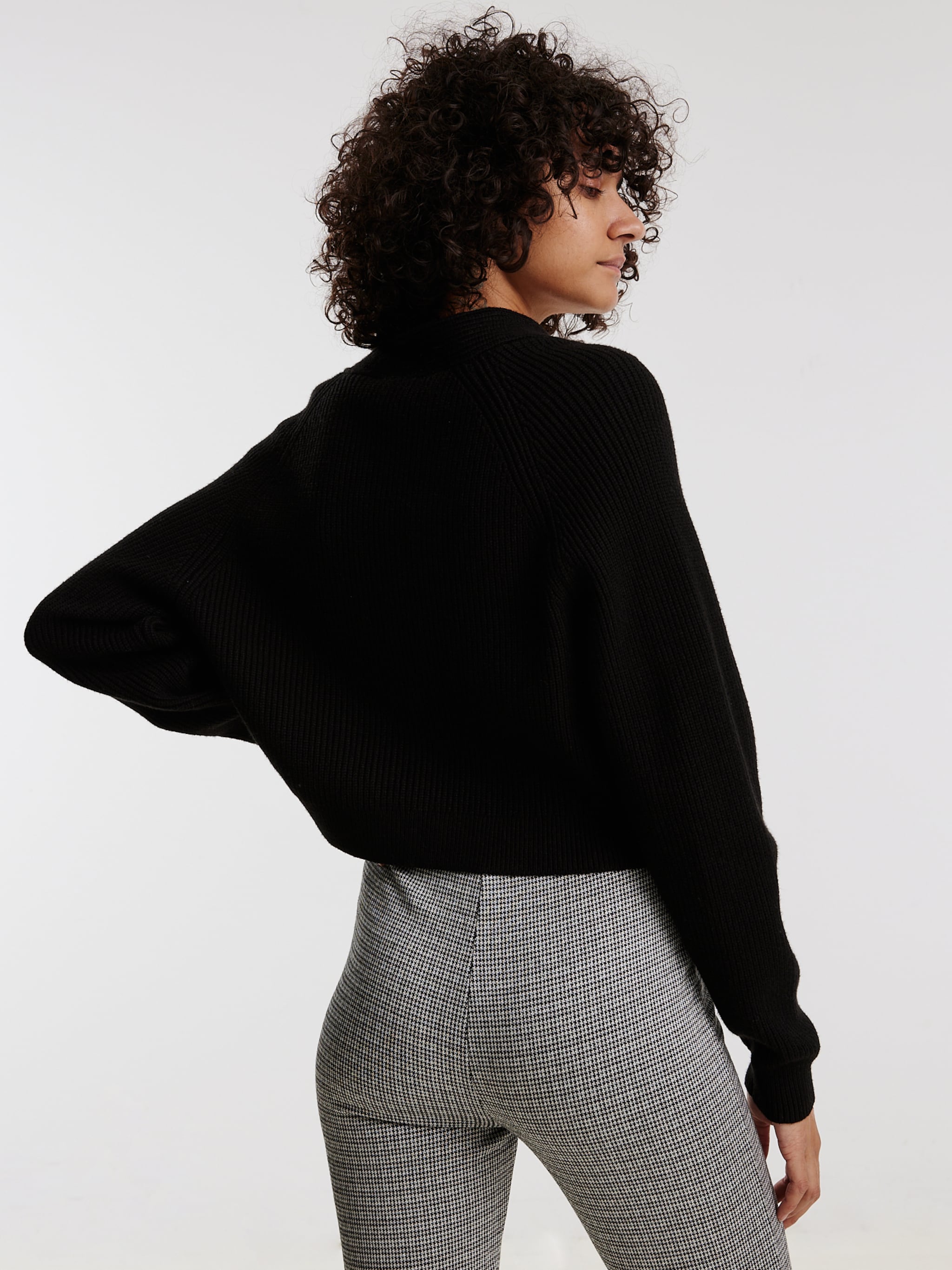 EDITED Producten Gebreid vest 'Geena' Zwart