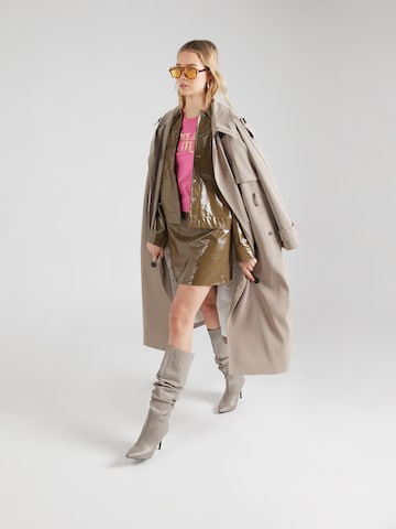 Maglietta di Versace Jeans Couture in rosa