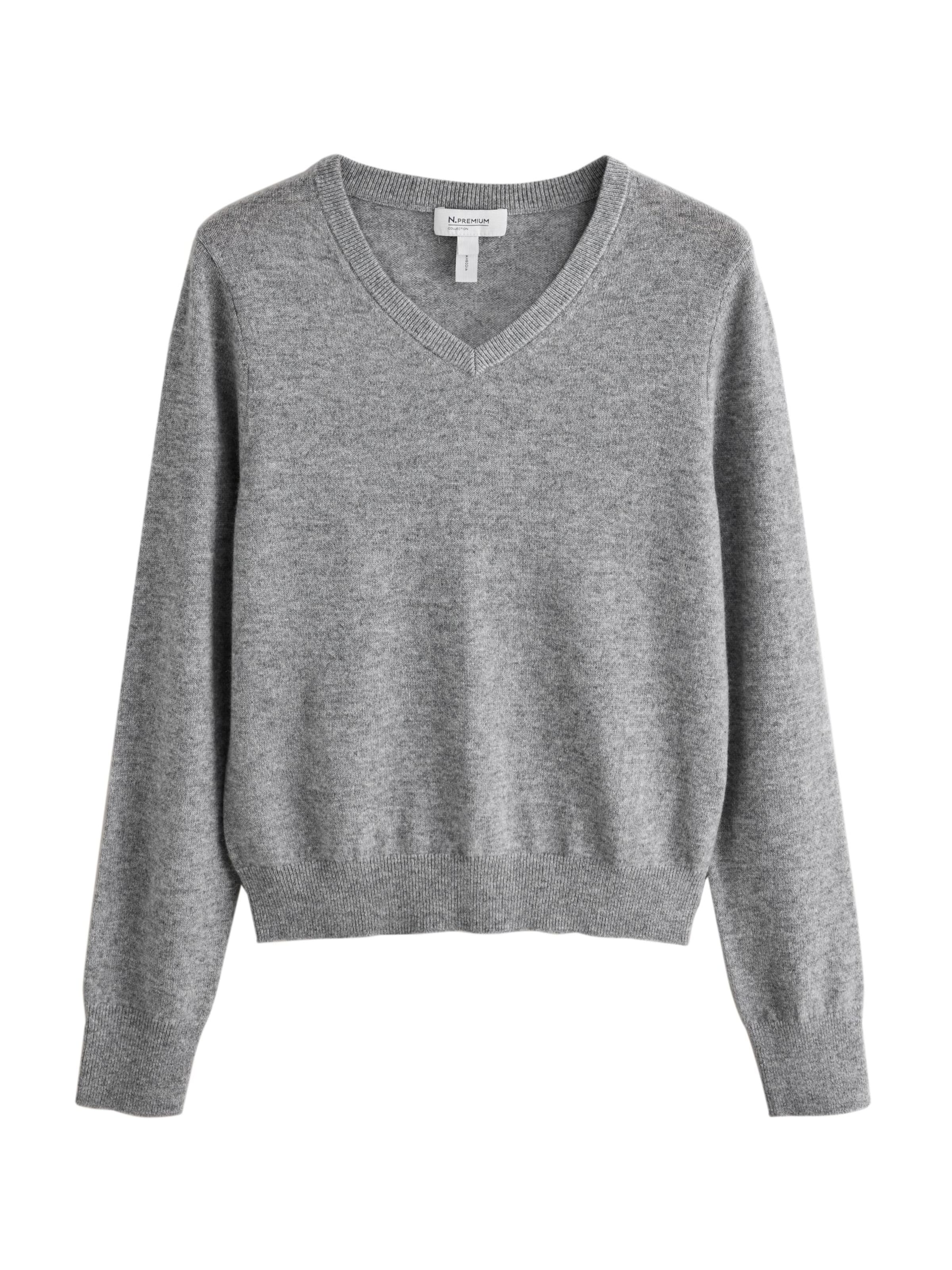 Next Pullover in Grau: Vorderseite