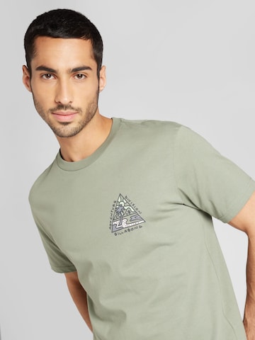 T-Shirt fonctionnel 'SHINE' BILLABONG en vert