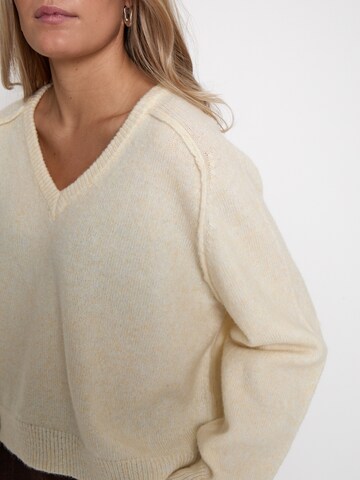 Peppercorn - Top 'Tirna' en beige
