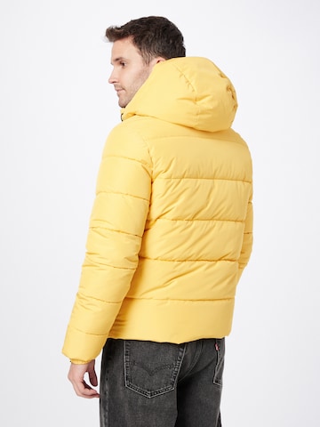 Giacca invernale di Superdry in giallo