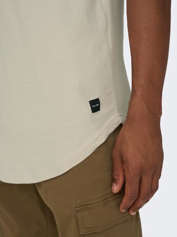 Only & Sons Regular Fit T-Shirt 'Matt' in Grau