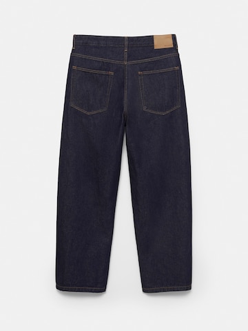 Pull&Bear Lużny krój Jeansy w kolorze niebieski