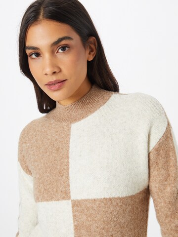 LMTD Sweater in Brown
