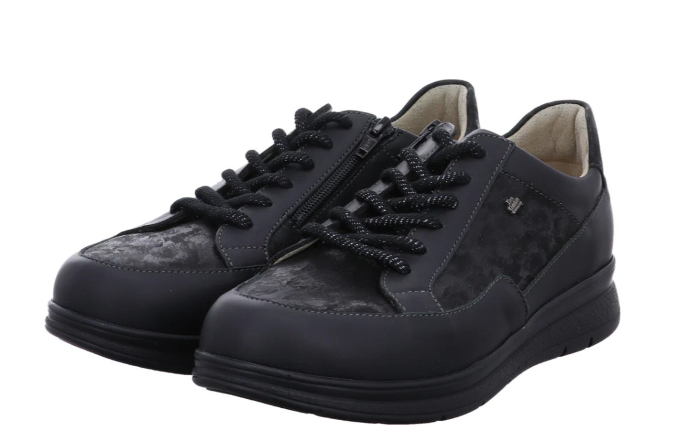 Finn Comfort Schnürschuh in Schwarz