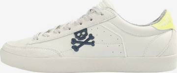 Scalpers Trainers 'New Gala' in White: front