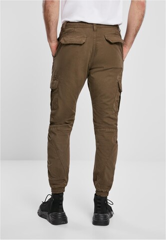 Urban Classics - Tapered Pantalón cargo en marrón