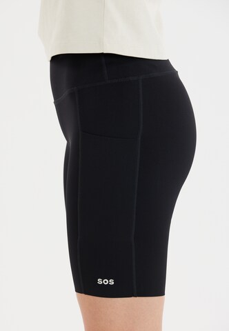 SOS Slimfit Sporthose 'Leysin' in Schwarz