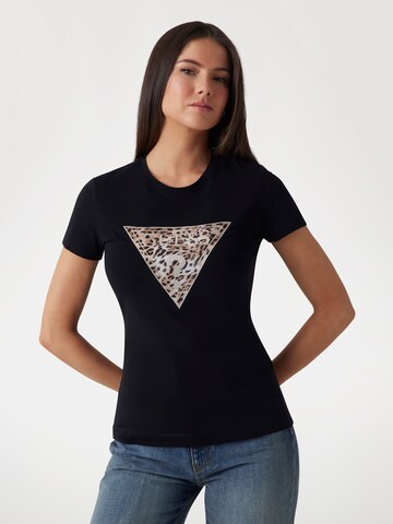 GUESS T-Shirt 'Dreieck' in Schwarz: Vorderseite
