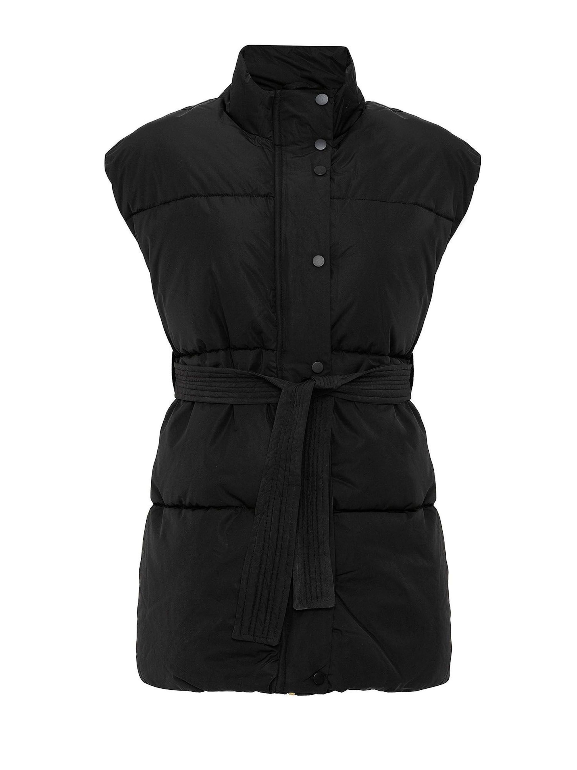 Daniel Hills Vest in Black: front