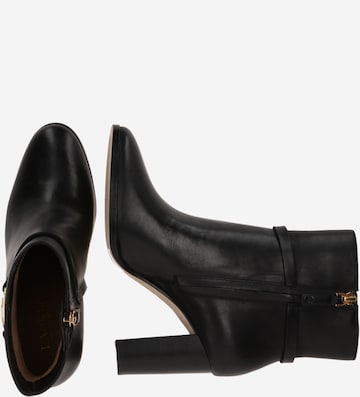 Lauren Ralph Lauren Ankle Boots in Black