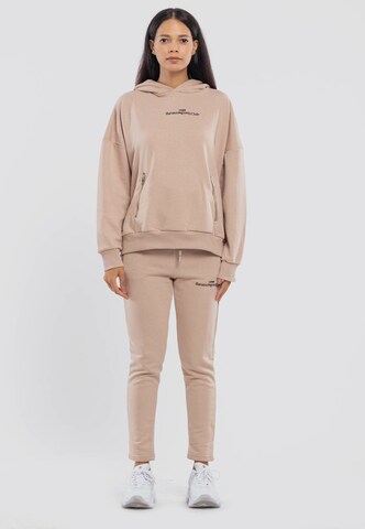 Tom Barron Sweatsuit in Beige: front