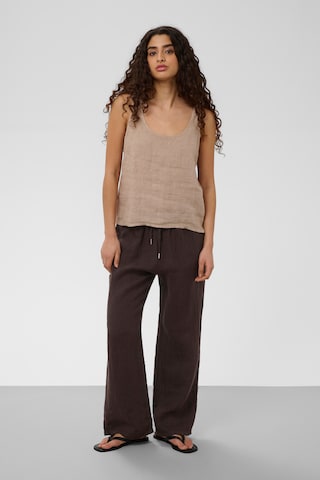 SOAKED IN LUXURY - Loosefit Pantalón 'SLAuran' en marrón
