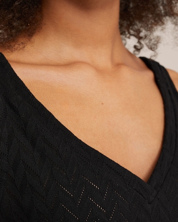 WE Fashion Top in Schwarz