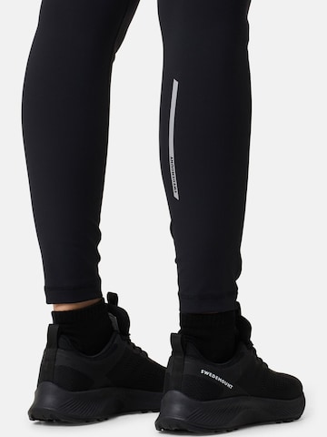 SWEDEMOUNT Skinny Sporthose 'Core'‌‌‌‌‌‌‌ in Schwarz