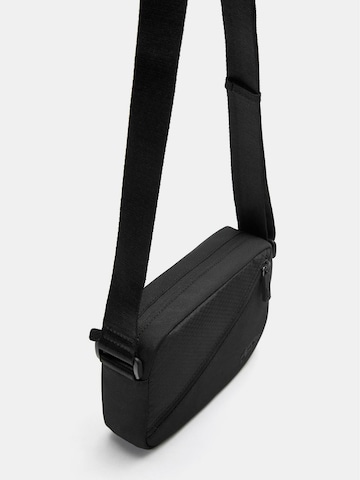 Pull&Bear Válltáska 'STWD' - fekete