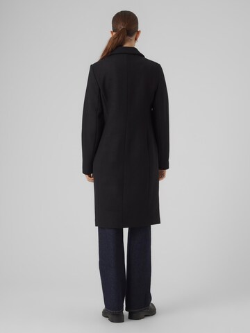 VERO MODA Between-Seasons Coat 'BLAZA' in Black