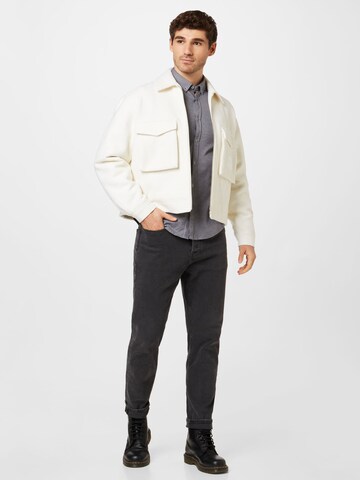 Calvin Klein Jeans Prechodná bunda - biela