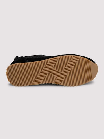 Pantofi de la Ombre pe negru