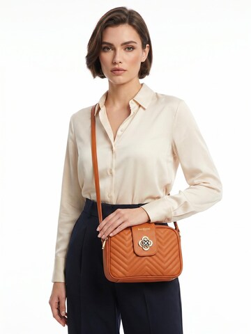 Borsa a spalla 'Borsa a Mano Donna Ecopelle Vegan - Chiusura Zip e Tracolla' di Baldinini Trend in marrone