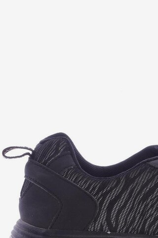 VENICE Sneakers & Trainers in 40 in Black