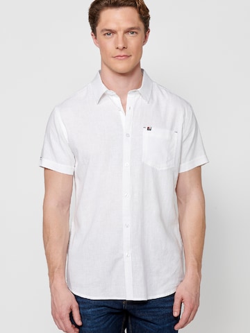 KOROSHI Regular fit Button Up Shirt in White: front