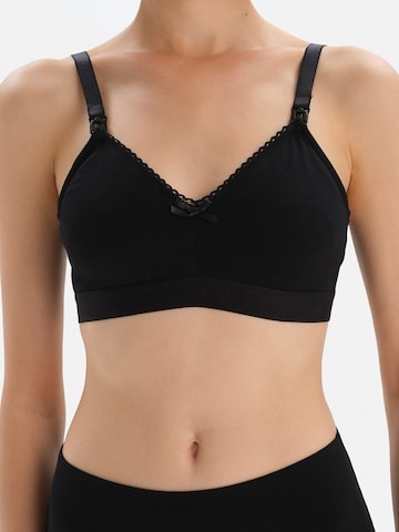 Dagi Korzetová Podprsenka – černá
