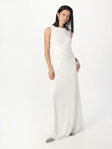 TFNC - Vestido de noche 'DAINA' en blanco: frente