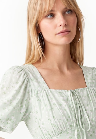 Usha - Vestido en verde