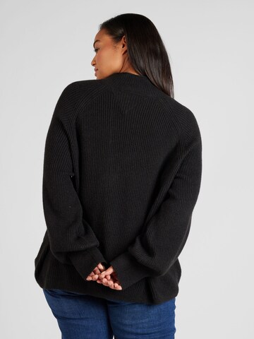 Tommy Jeans Curve Pullover in Schwarz