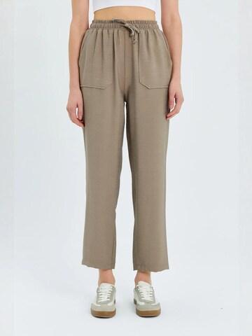 MixRay Tapered Broek in Beige: voorkant