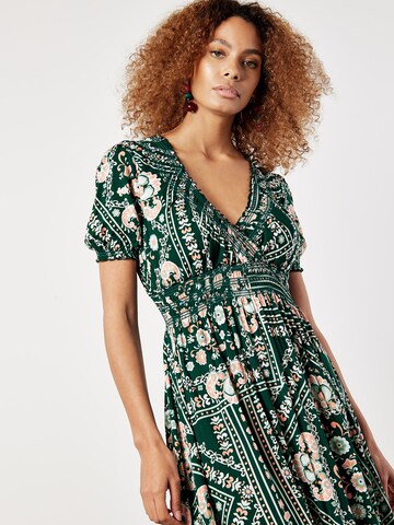 Apricot - Vestido en verde