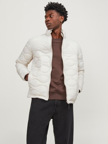 Veste d’hiver 'Noah' JACK & JONES en beige : devant