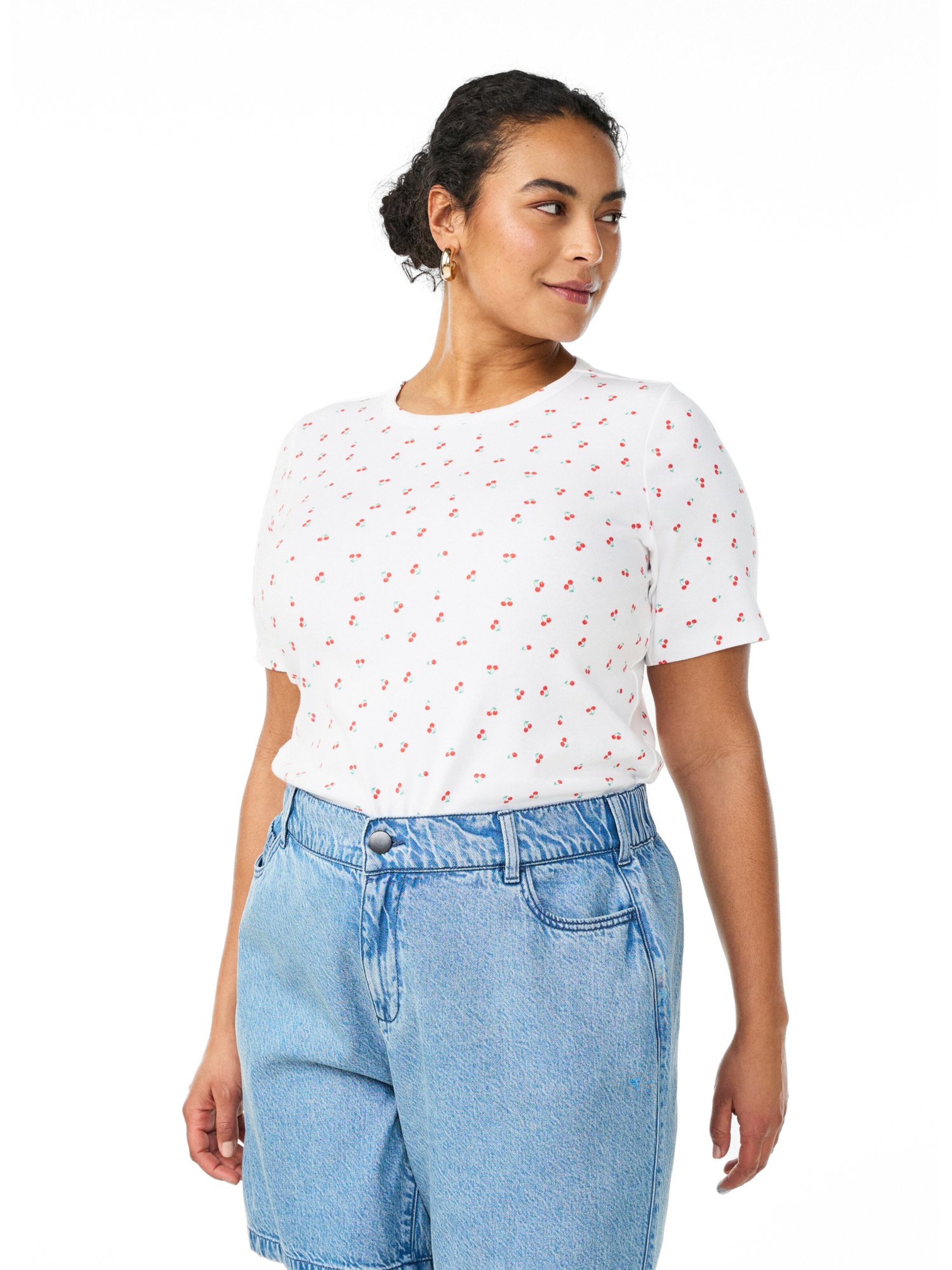 Maglietta 'Luna' di Zizzi in beige