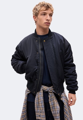Tricou de la Abercrombie & Fitch pe albastru
