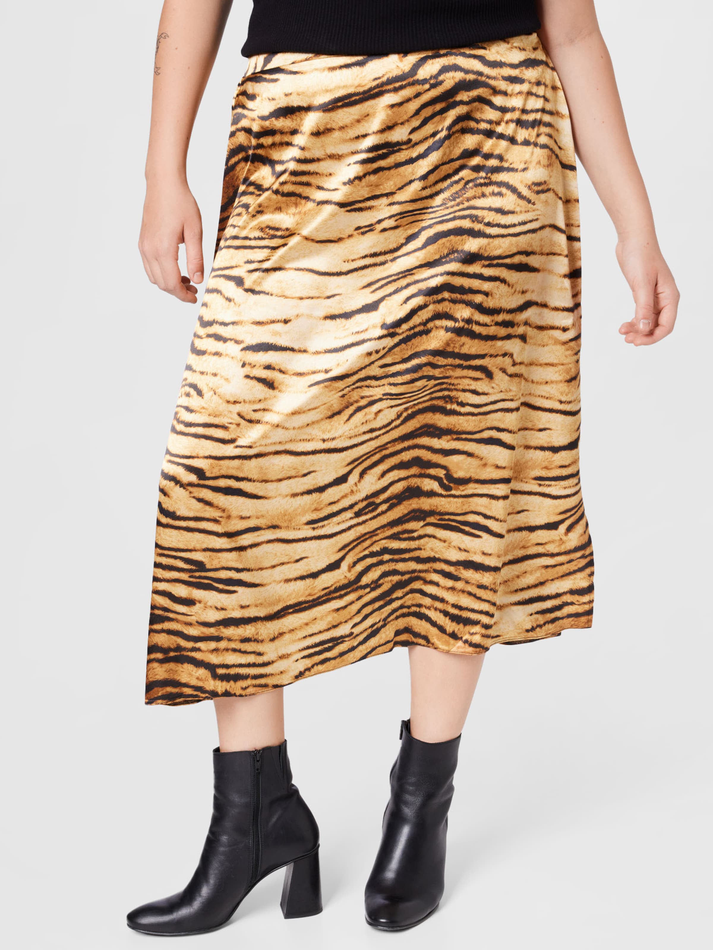Dorothy Perkins Curve Skirt in Brown Chestnut Brown Ochre ABOUT YOU