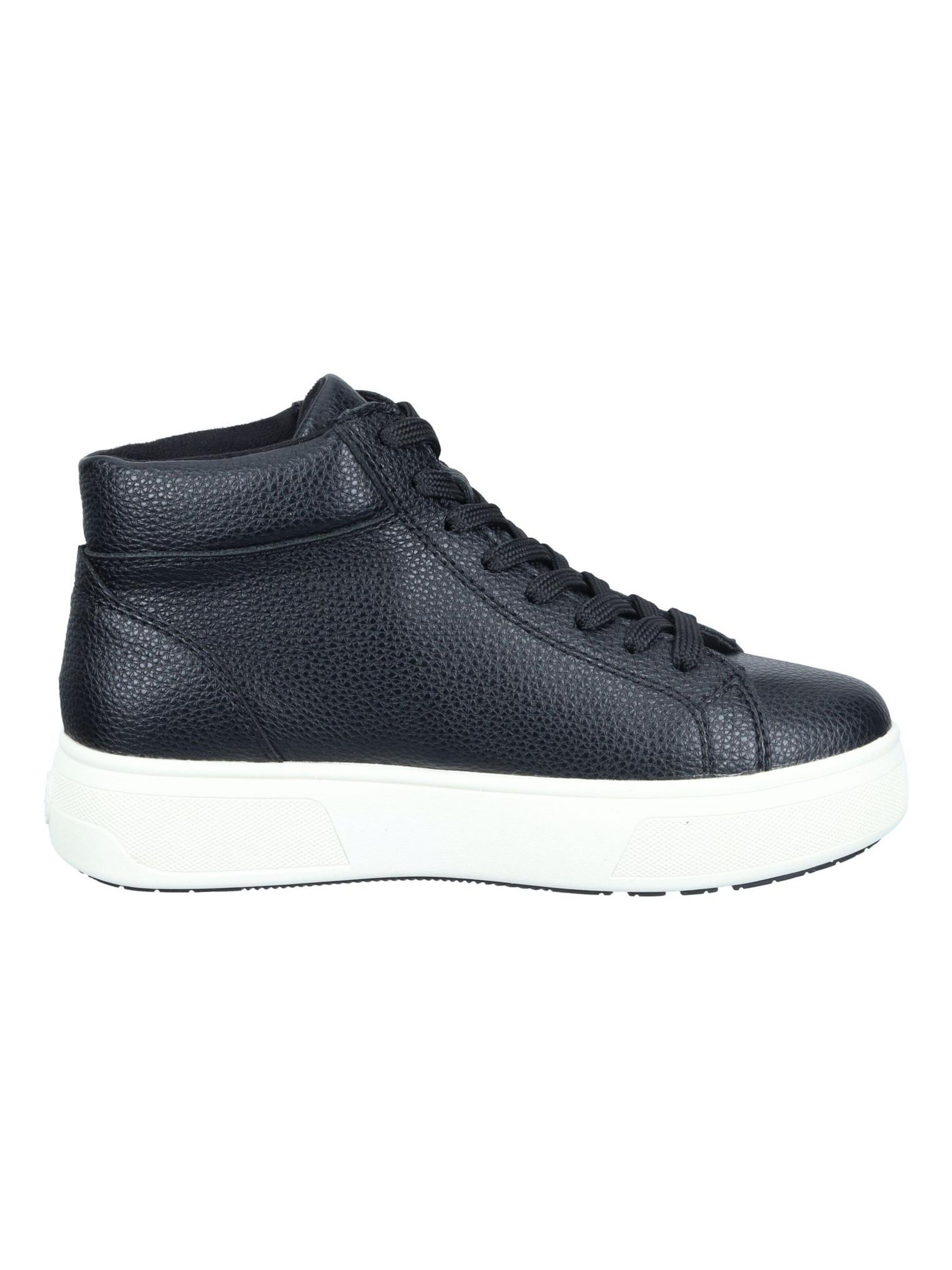 Rieker Bootie in Black