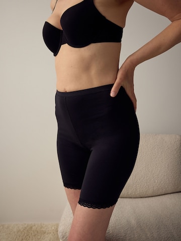 Next Skinny Leggings in Zwart: voorkant