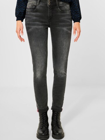 STREET ONE Slim fit Jeans in Black: front