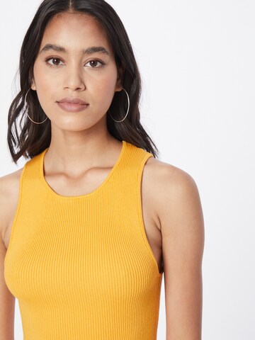 Samsøe Samsøe - Top de malha 'EVERLY' em amarelo