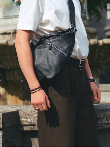 Lucleon Crossbody Bag 'Bennett' in Black