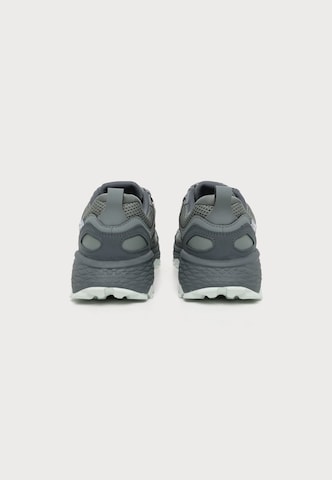 COLUMBIA Полуботинки 'PEAKFREAK RUSH™ OUTDRY™' в Зеленый