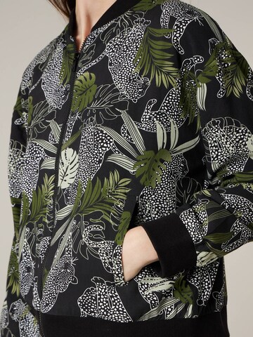 Deeluxe Tussenjas 'Bealice' in Zwart