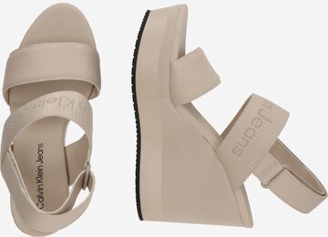 Calvin Klein Jeans - regular Sandalias en beige